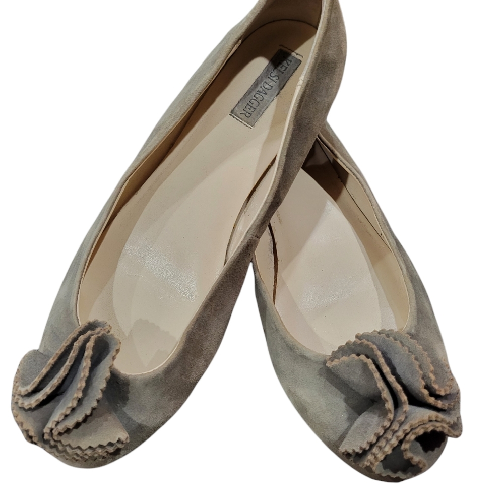 Kelsi Dagger Rosette Taupe Suede Ballet Flats sz 8